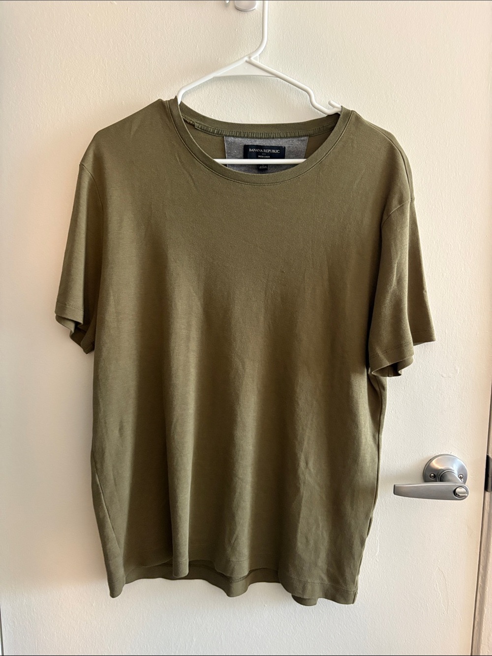 Banana Republic Olive Crewneck Short Sleeve Tee